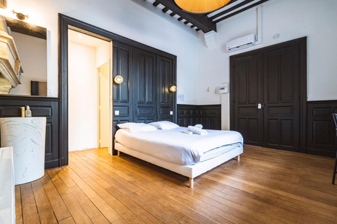 랭스 Tournelles Vue Cathedrale- Maison Climatisee Du Xvie Siecle Classee 아파트 외부 사진