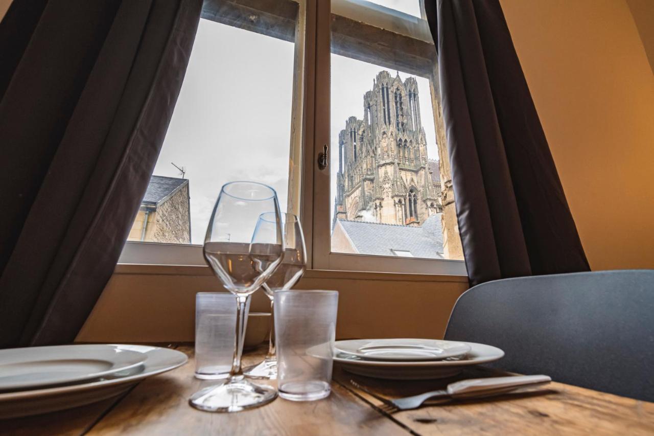 랭스 Tournelles Vue Cathedrale- Maison Climatisee Du Xvie Siecle Classee 아파트 외부 사진